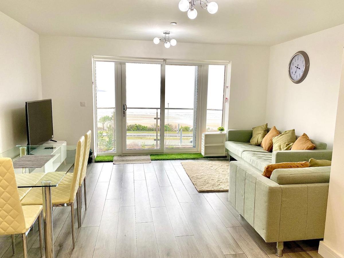 Lovely New 2 Bedroom Condo With Stunning Seaviews Penmaen-mawr Εξωτερικό φωτογραφία