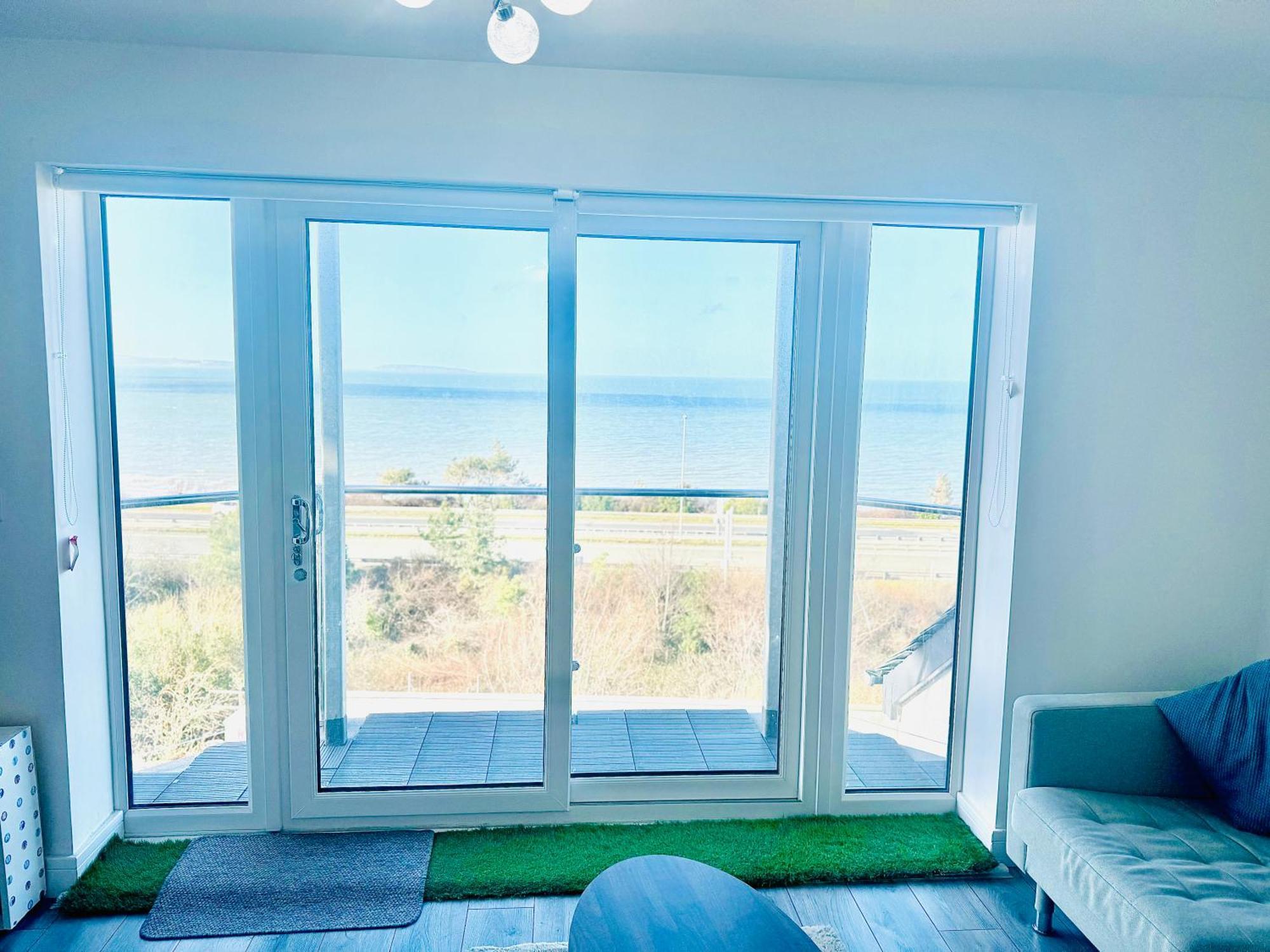 Lovely New 2 Bedroom Condo With Stunning Seaviews Penmaen-mawr Εξωτερικό φωτογραφία